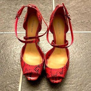 Gianni Bini KARSTIN snake platform stilettos